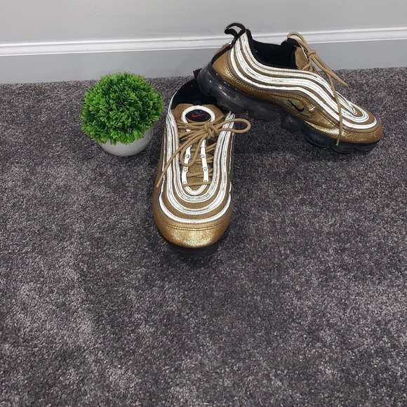 Nike Air VaporMax 97 Metallic Gold - Picture 12 of 12